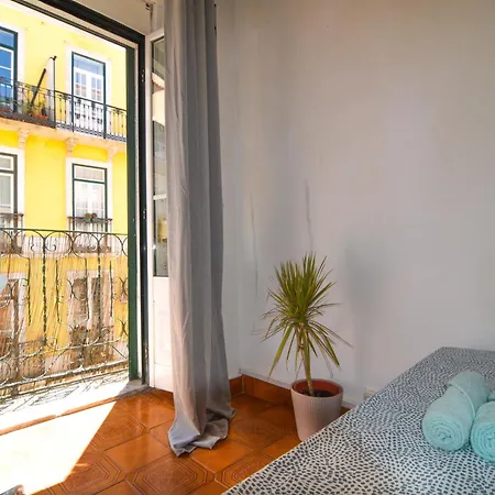 Guest house Shared With Bright Private Patio In *